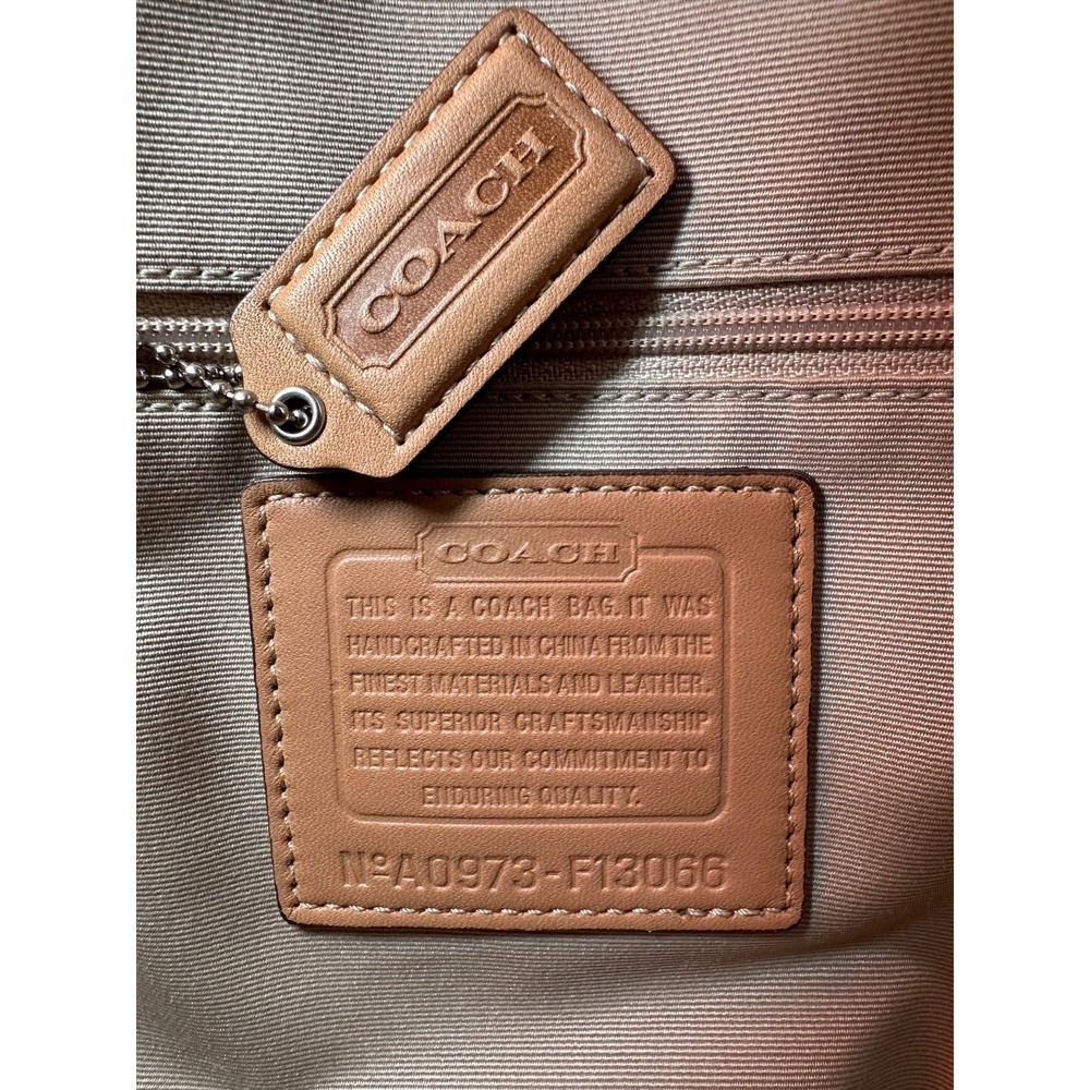 Coach F13066 Hamptons Turnlock Flap Brown Signature Leather Shoulder Bag Y2K - Picture 11 of 16